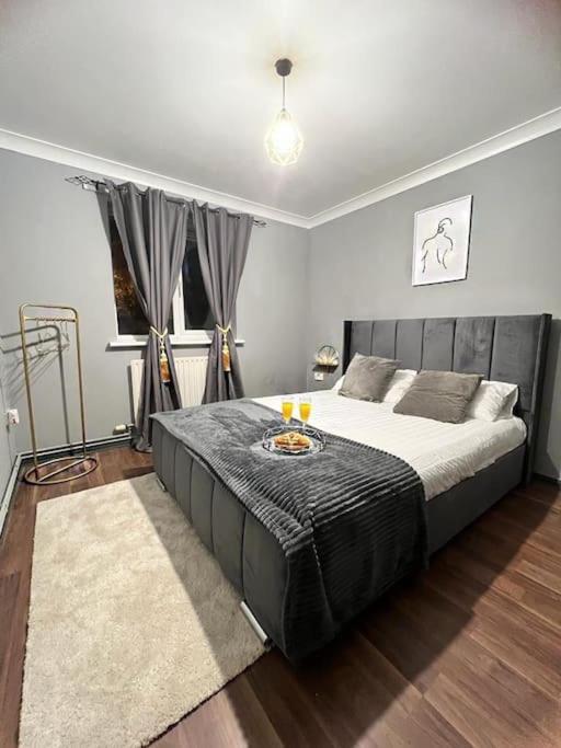 Lovely, Two Bedroom Apartment Central Location Лондон Экстерьер фото
